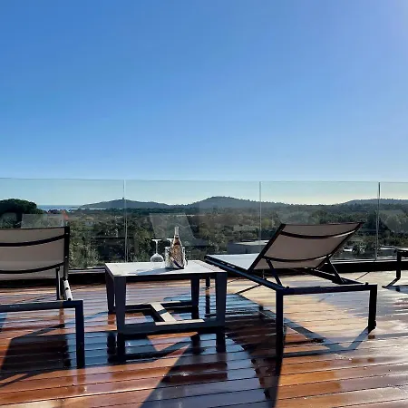 Eva, Vue Et Montagne, A Pieds * Sainte-Lucie de Porto-Vecchio