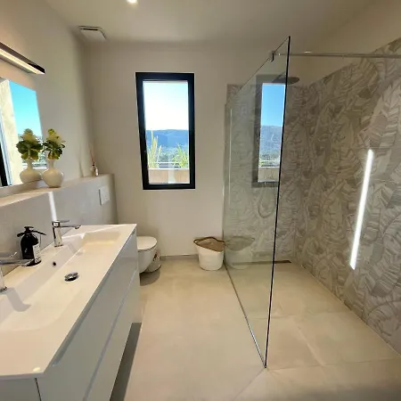 Eva, Vue Et Montagne, A Pieds Villa