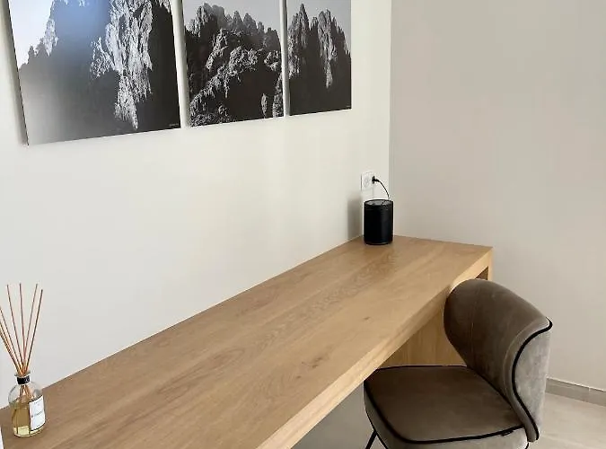 Eva, Vue Et Montagne, à Pieds * Sainte-Lucie-de-Porto-Vecchio