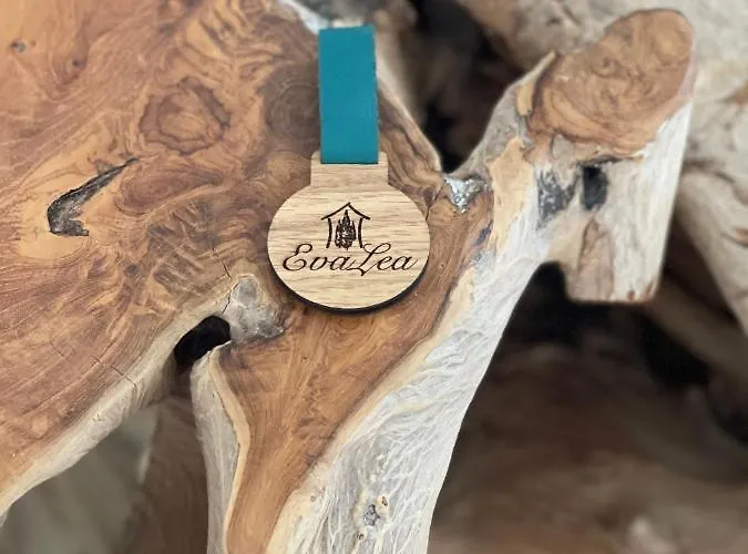 Eva, Vue Et Montagne, A Pieds Villa