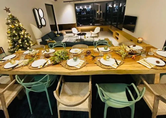 Eva, Vue Et Montagne, à Pieds