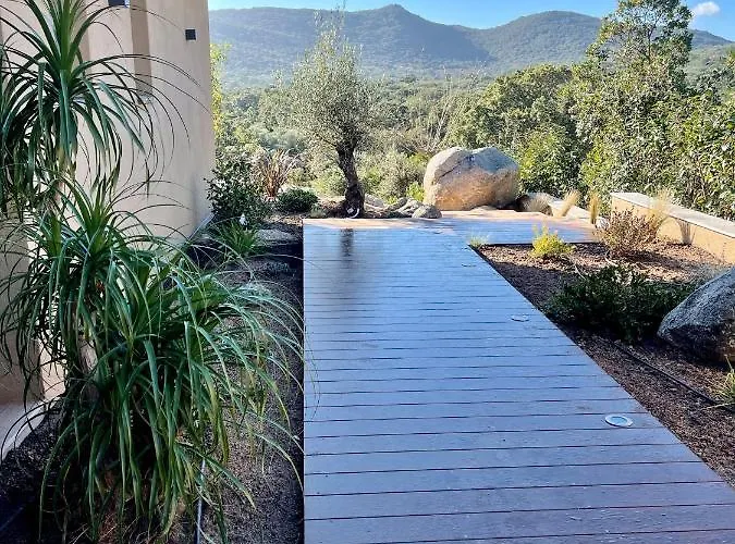 Eva, Vue Et Montagne, à Pieds *