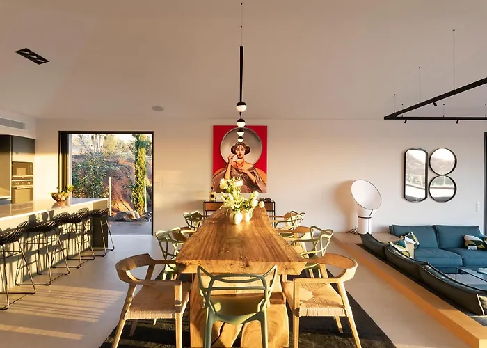 Eva, Vue Et Montagne, à Pieds *